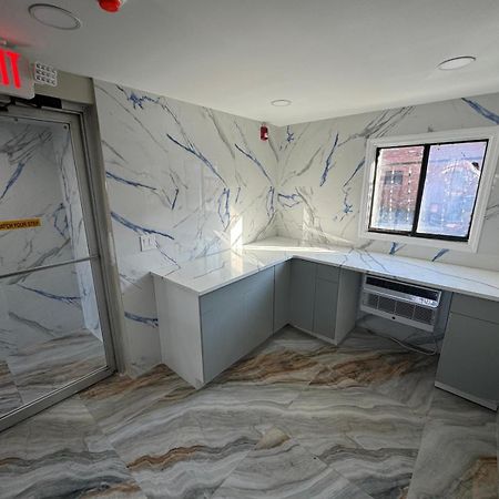 Отель Essence Express Elizabeth Ewr Airport Экстерьер фото